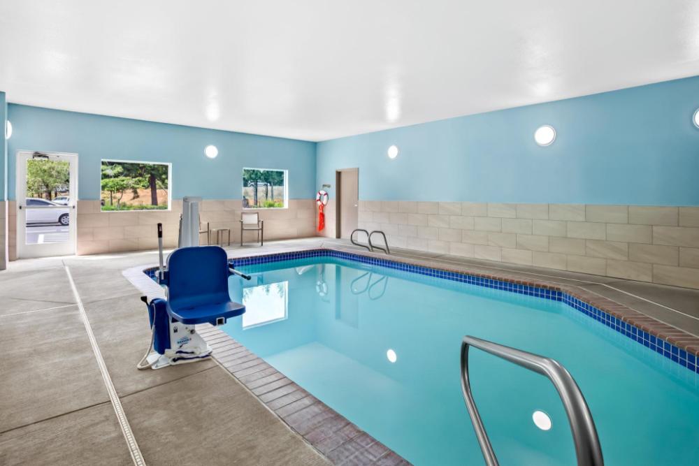 holiday inn express and suites tumwater olympia