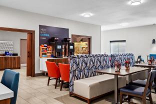 holiday inn express and suites tumwater olympia