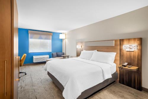 holiday inn express and suites tumwater olympia