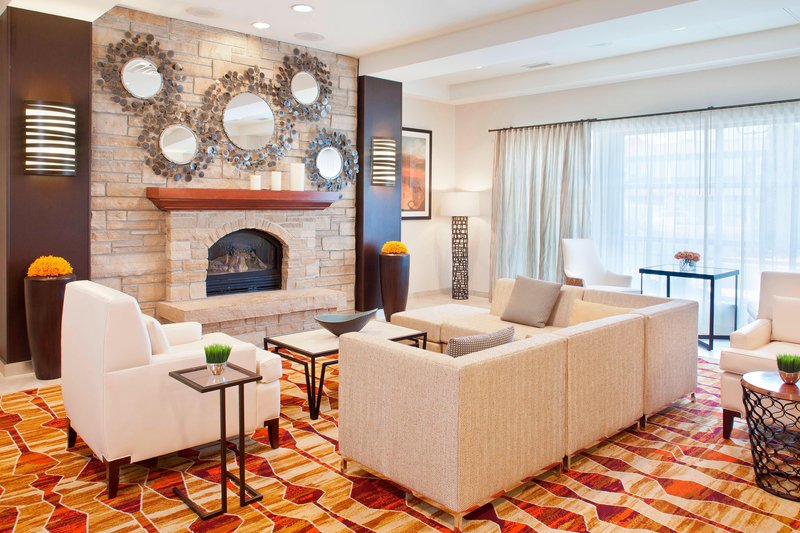 courtyard by marriott pueblo downtown