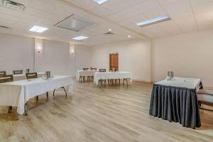 Bayside Resort, Ascend Hotel Collection,Parksville>>Nanaimo,3 star