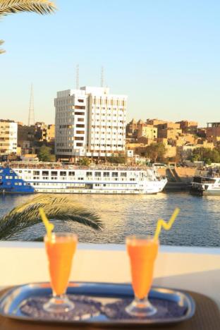 Crystala Guest House,Elephantine Island, Beachfront,3 star