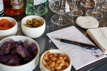 Le Pavillon Des Lettres,Champs-Elysees>>Boulogne-Billancourt,4 star