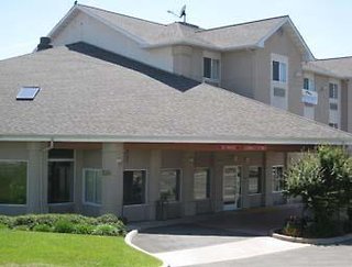 Surestay Plus Hotel By Best Western Redding,Shasta>>Redding,3 star
