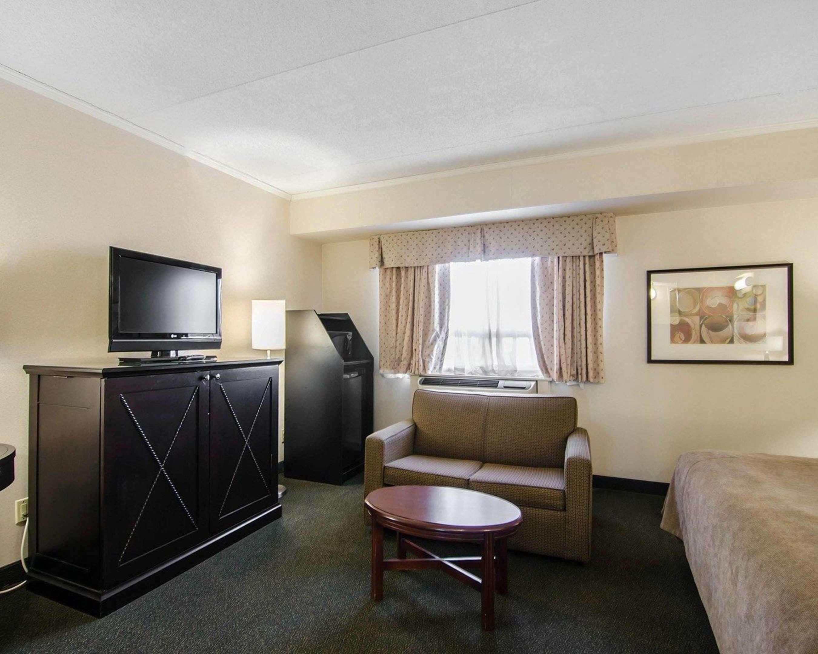 courtyard by marriott regina downtown
