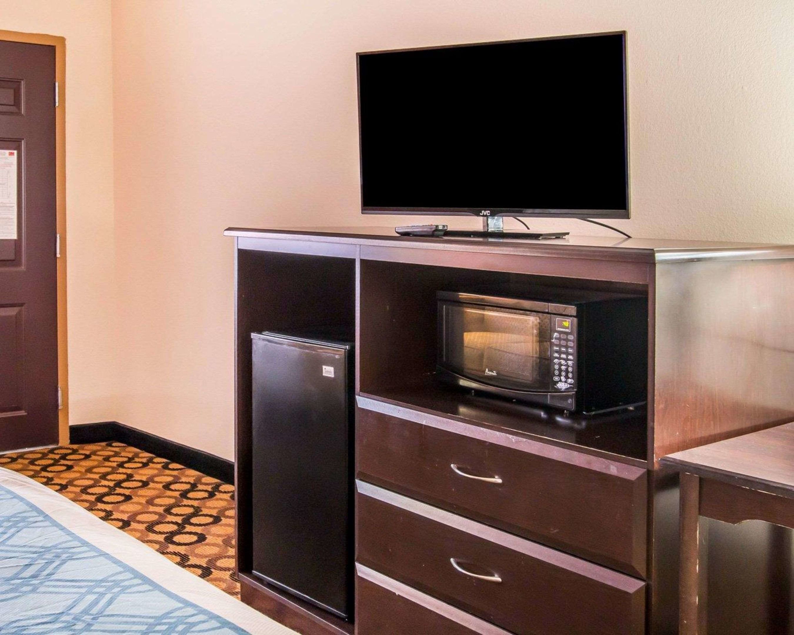 econo lodge richmond hill