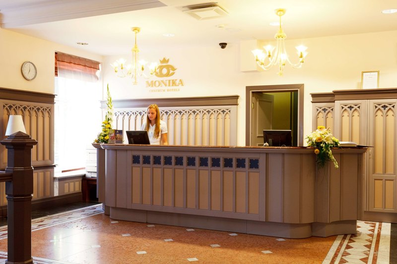 monika centrum hotels