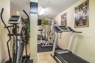 super 8 by wyndham new orleans