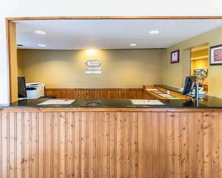 red roof inn new stanton