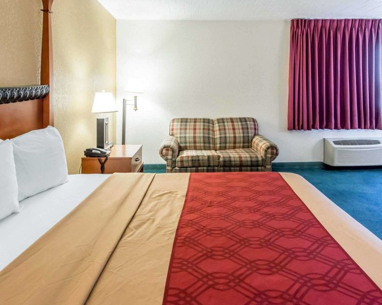 red roof inn new stanton