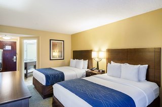 Comfort Inn & Suites Newark - Wilmington,New Castle>>Delaware,2.5 star