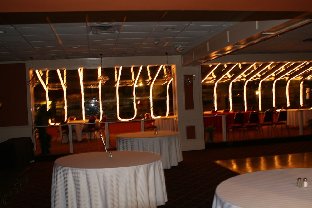 hudson valley hotel and conference center by fairbridge