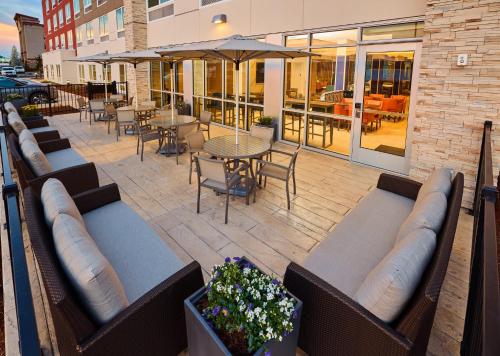 Holiday Inn Express And Suites Roseburg North By Ihg,,3 star