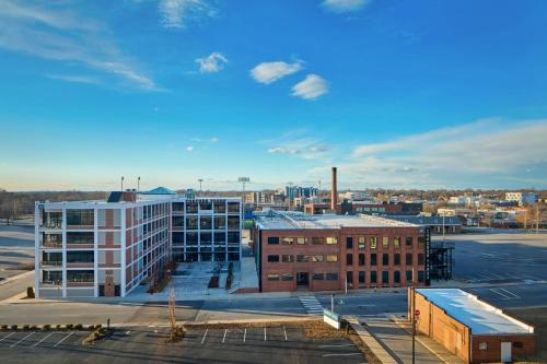 Springhill Suites By Marriott High Point Downtown,,2 star