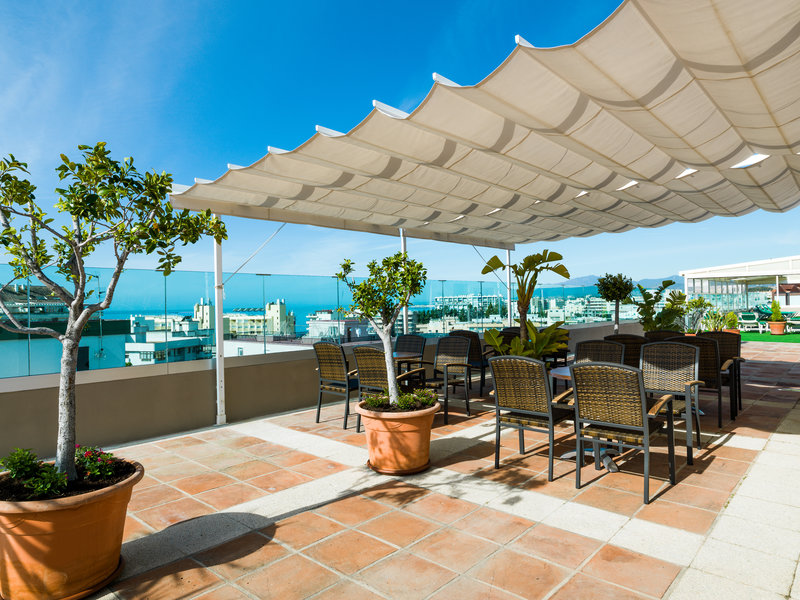 hotel monarque el rodeo