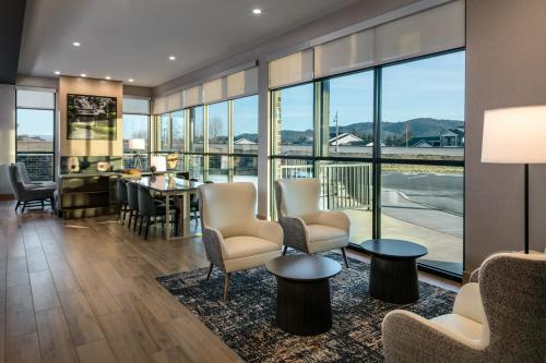 Hyatt Place Post Falls/Coeur D'alene,1213 E 4Th Ave,2 star