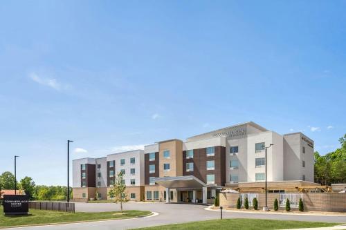 Towneplace Suites By Marriott Kernersville,1009 Stafford Centre Dr.,2 star
