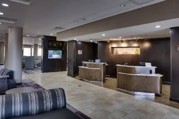 courtyard statesville mooresville lake norman