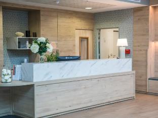 Quality Suites Morangis Orly,6 Imp. Des Erables,0 star