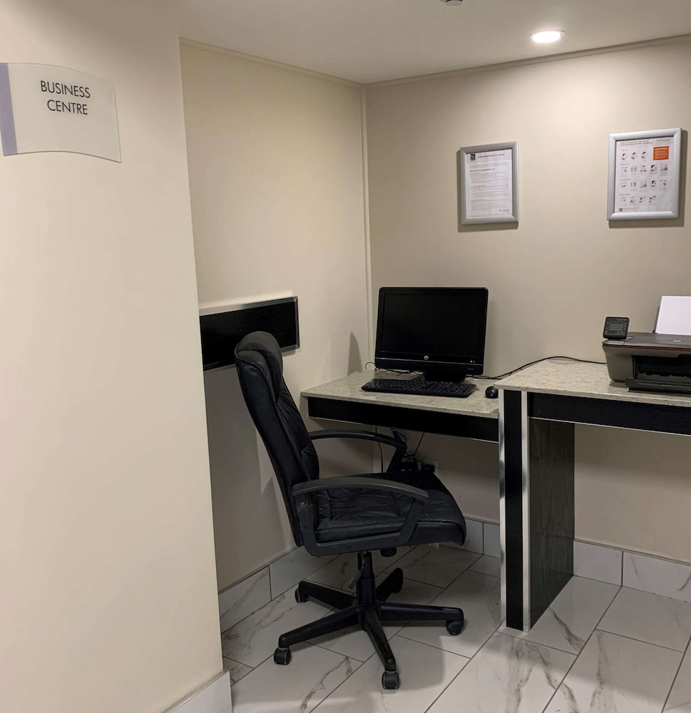 quality inn and conference centre downtown