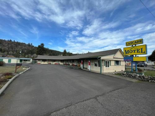 Cascade Motel,47487 Oregon 58,0 star