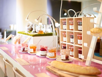 novotel toronto centre