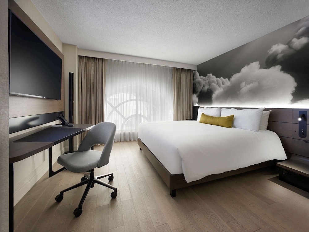 novotel toronto centre