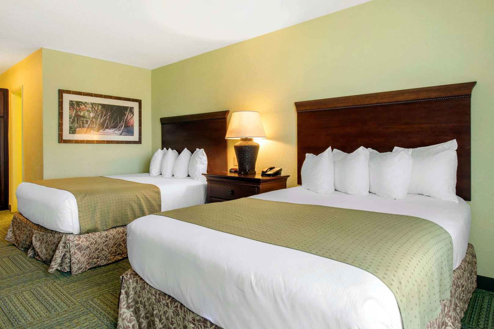 treasure island hotel and marina