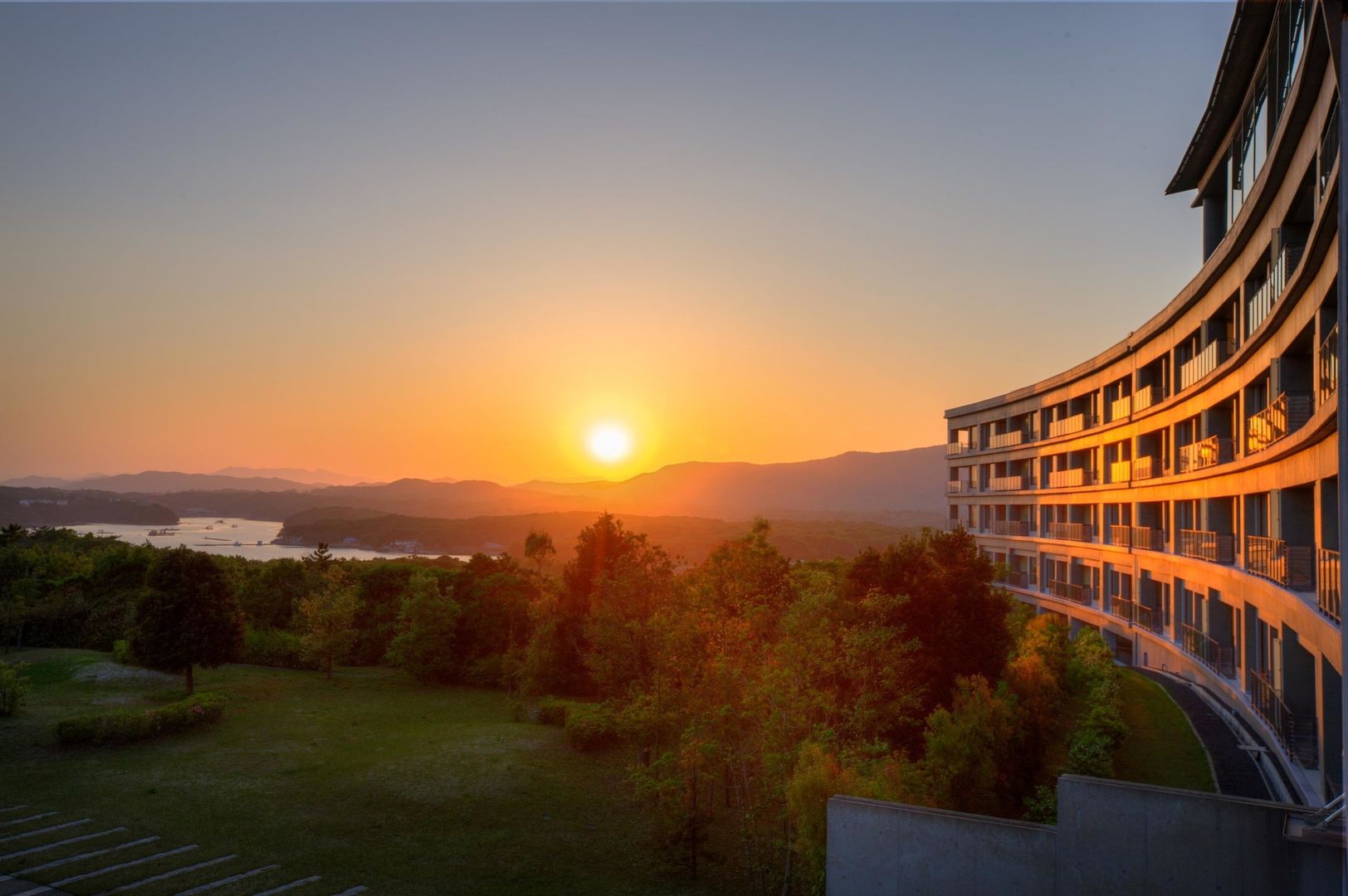 shima kanko hotel the bay suites