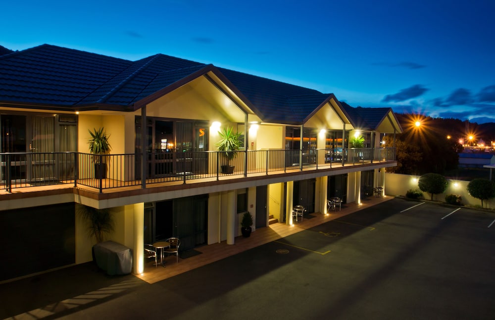 broadway motel