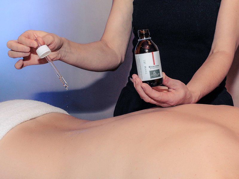 mercure omaha beach hotel