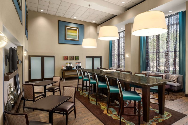 hampton inn and suites bluffton sun city
