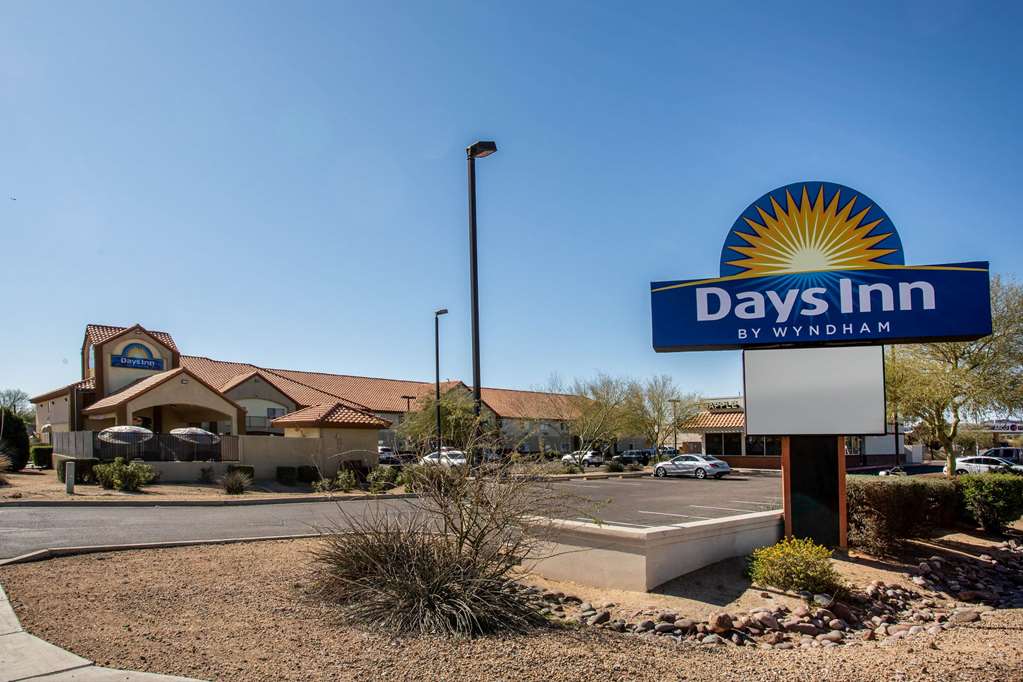 days inn by wyndham phoenix north