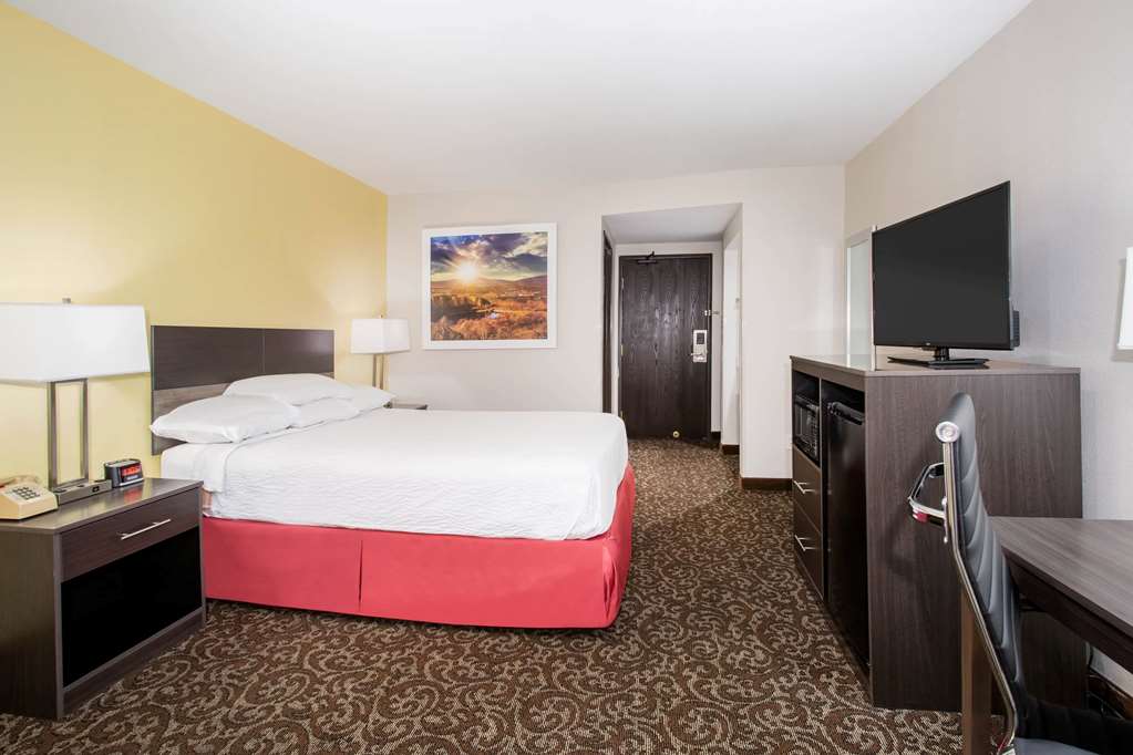 days inn by wyndham phoenix north
