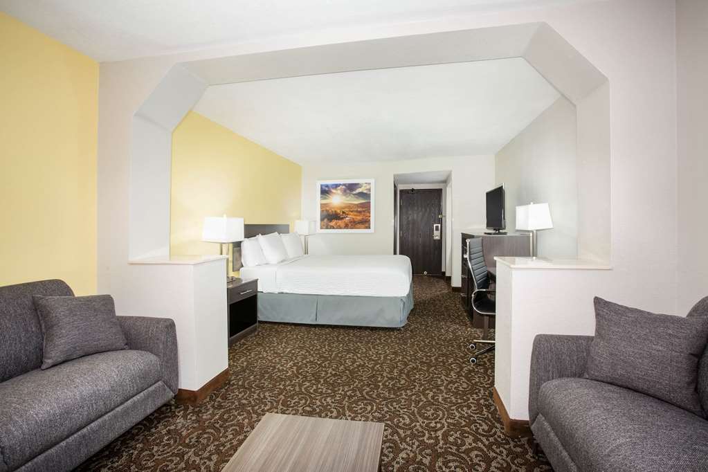 days inn by wyndham phoenix north