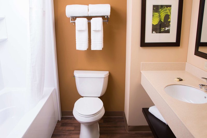 extended stay america suites phoenix biltmore
