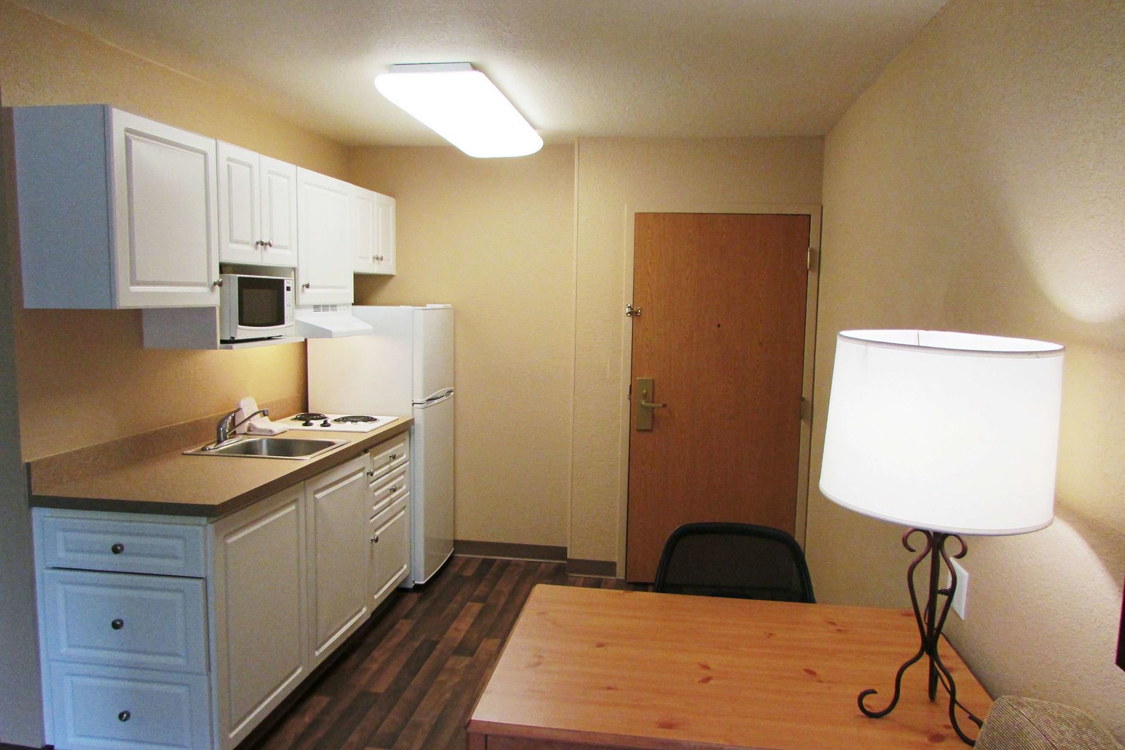 extended stay america suites phoenix biltmore