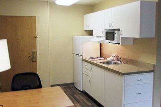 extended stay america suites phoenix biltmore