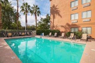 Red Roof Inn Plus+ Phoenix West,Phoenix>>Maryvale,3 star