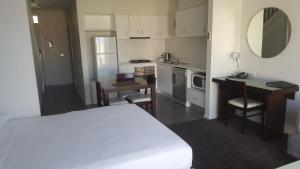 Quest Sanctuary Lakes,Cocoroc>>Aireys Inlet,4 star
