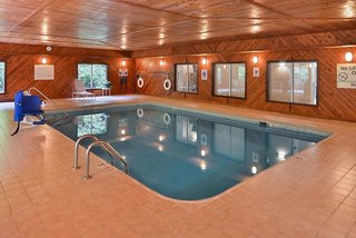 wingate by wyndham steubenville