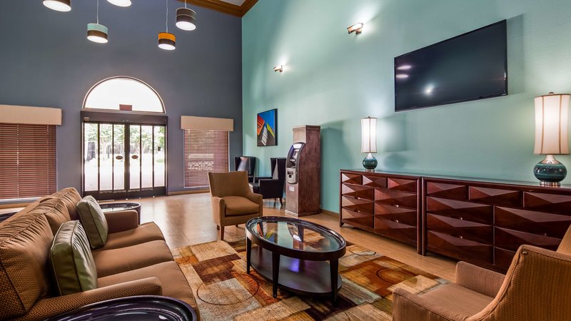 best western plus the woodlands