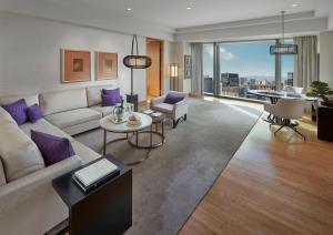 Hotel-Img
