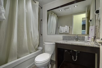 town inn suites hotel