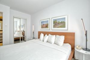 Town Inn Suites Hotel,Markham>>Downtown Toronto,4 star