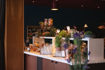 clarion hotel gillet