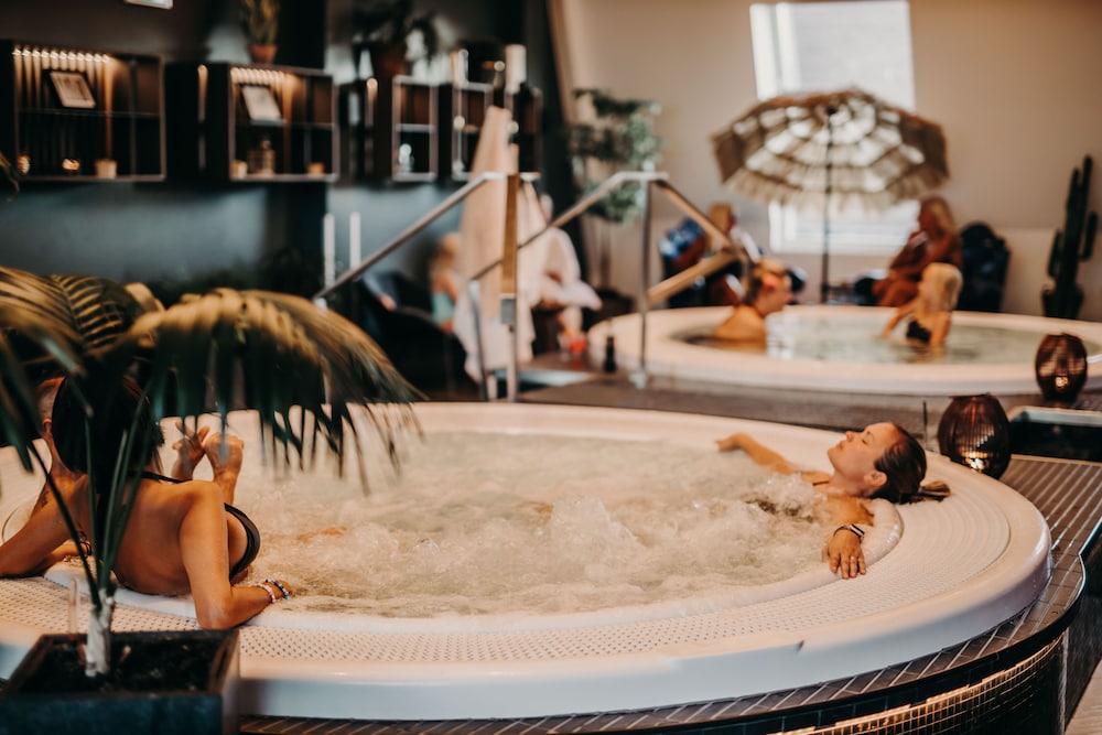 clarion hotel gillet