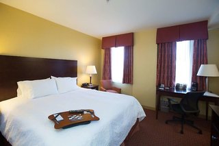 hampton inn and suites providence downtown