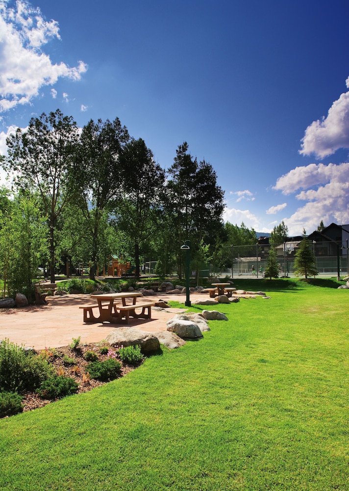 vail racquet club mountain resort