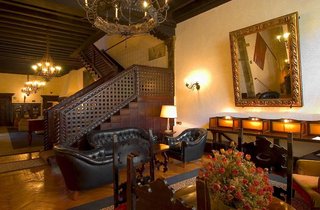 hotel saturnia and international